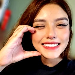 Aromantic model celebrating love