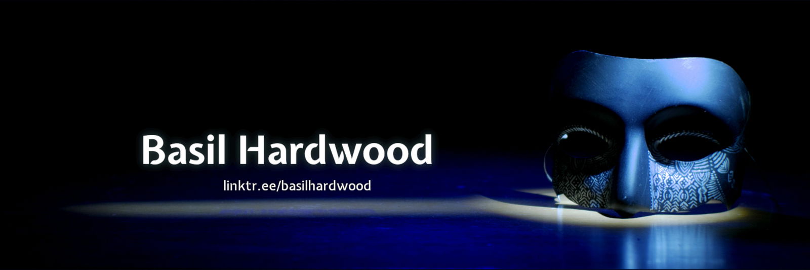 Basil Hardwood photo