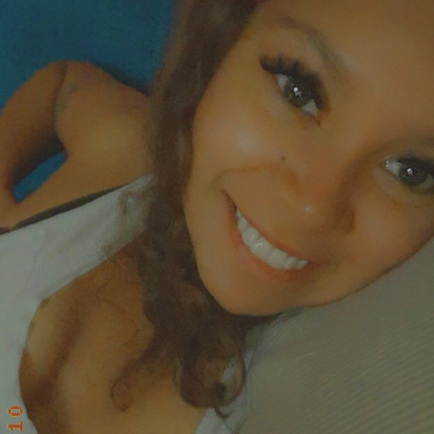 Angie Carolina Batista photo