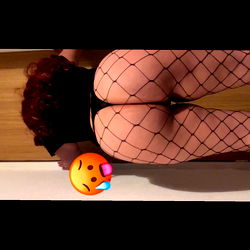 Tu Pelirroja Favorita โค๏ธโ๐ฅ photo