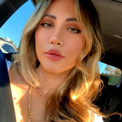 Anna, an OnlyFans Model