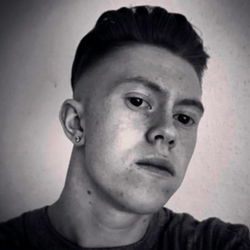 OnlyFans Model James, a Rising Star in the Digital World