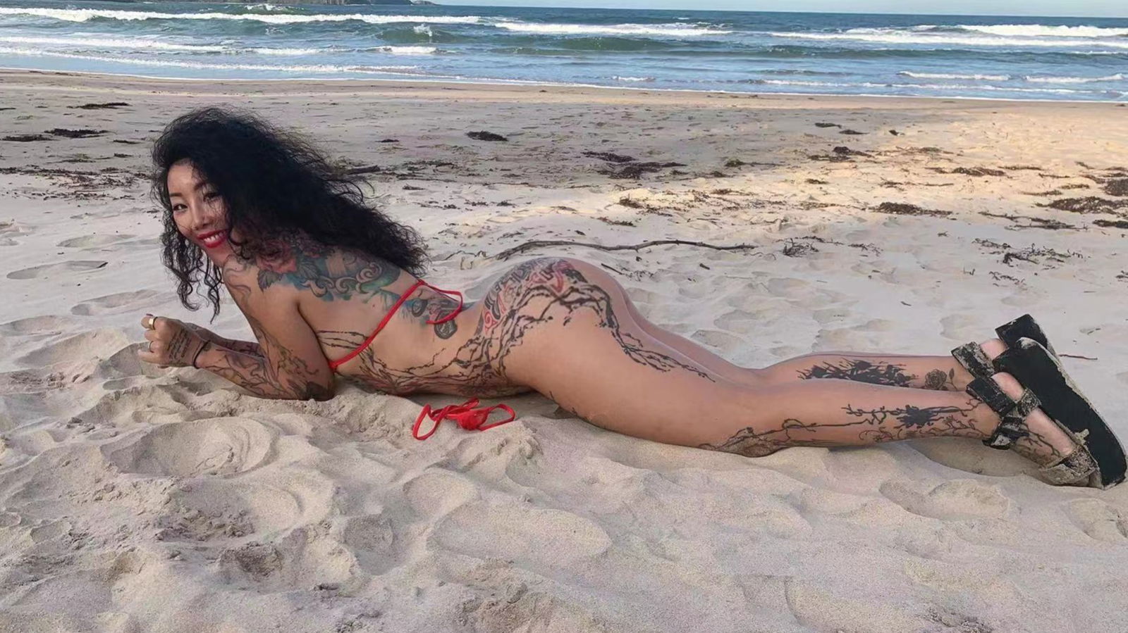 Tayla Gray 😈 photo