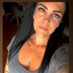 Sarah Summers in OnlyFans