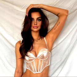 Stylish Model Nora Strikes a Pose