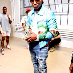 OnlyFans Model Twin Mac in Studio Shoot