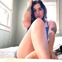 Nova Lee - Elegant OnlyFans Model