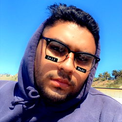 Matt in Sunglasses: A Relaxed Beach Moment