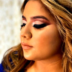 Model Photoshoot: Calendargirl