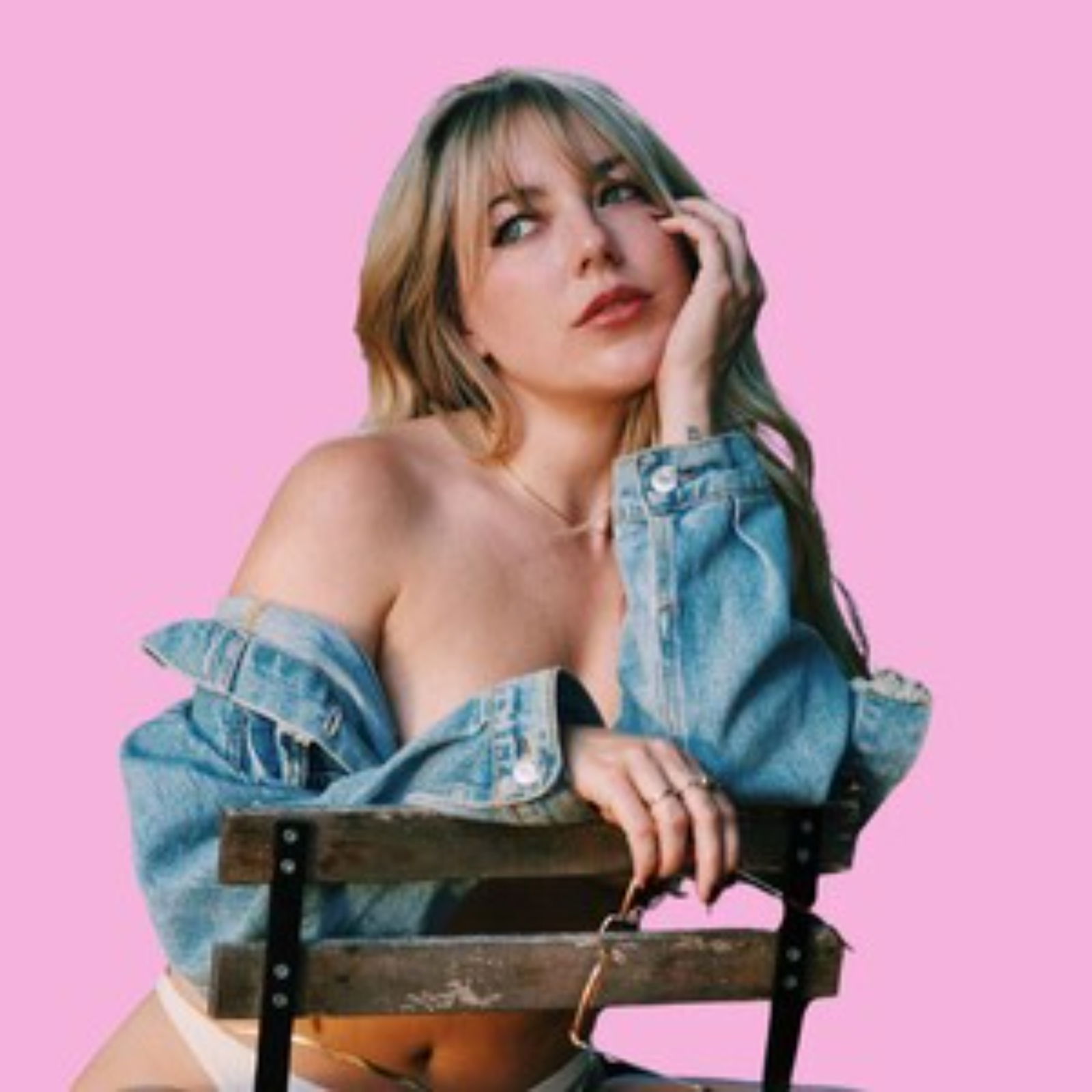 emma ☽ the sex witch ･ﾟ✧ ˚˖⁺ photo