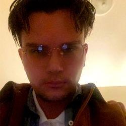 Alice in the Wonderland photo