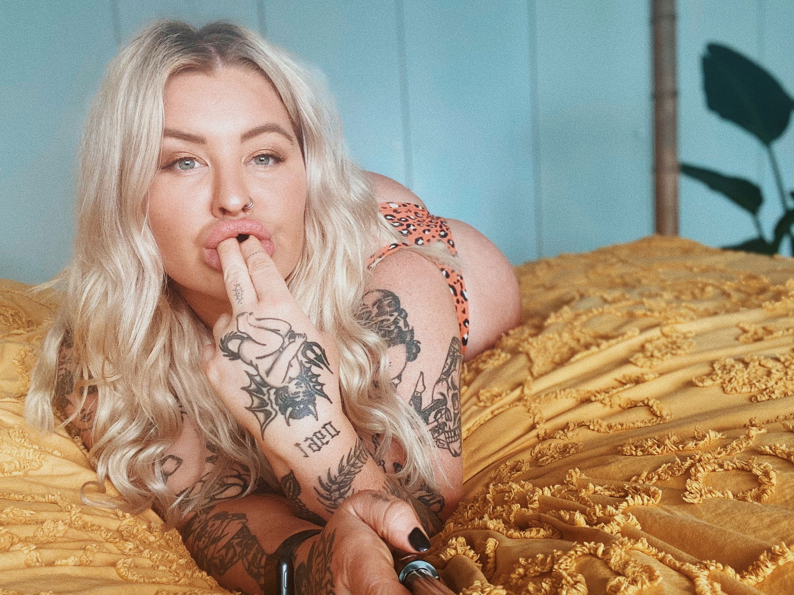 lolabanksloves photo