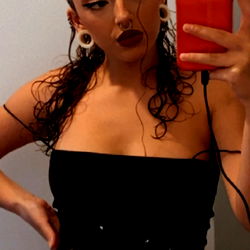 Aniitasevilla in an OnlyFans-themed photoshoot