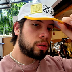 Alé ⚡ - Latinoamerican OnlyFans Model