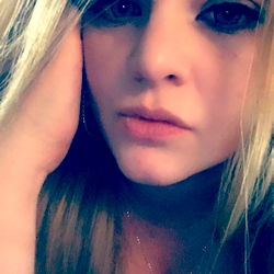 Aly, the Kansas-born OnlyFans model