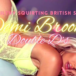 🍉Demi’s Double D’s 🍉𝕍𝕠𝕥𝕖𝕕 𝔹𝕖𝕤𝕥 𝕁𝕦𝕘𝕤 🥛 photo