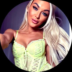 🍉Ｄｅｍｉ’ｓ Ｄｏｕｂｌｅ Ｄ’ｓ 🍉𝕍𝕠𝕥𝕖𝕕 𝔹𝕖𝕤𝕥 𝕁𝕦𝕘𝕤 🥛 photo