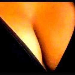 OnlyFans Model Dolly, UK, 20-35, Female