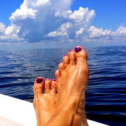 Enjoying a relaxing day on the water in Florida Keys