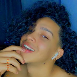 Juicy Juicy OnlyFans Model, Smiling and Celebrating Success