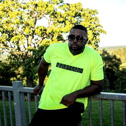 Ceoperrycole, Onlyfans Model, Posing Outdoors