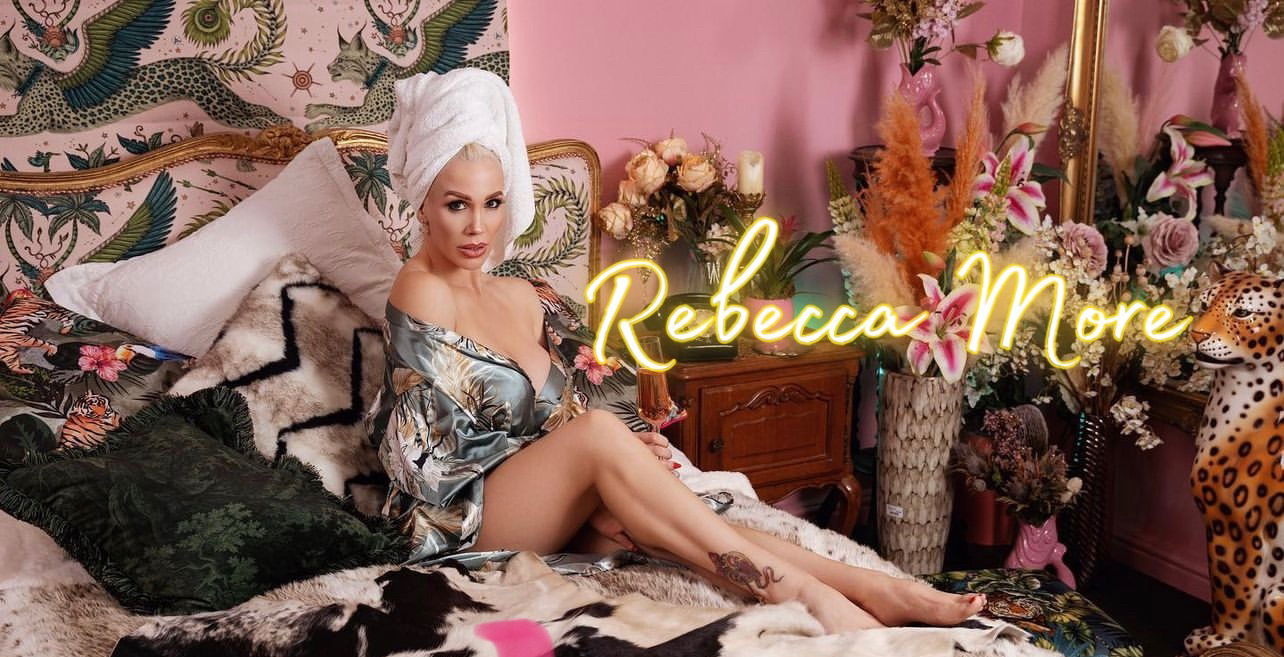 IN NEED OF ATTENTION 💦💦 photo