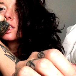 Jenni M: A Captivating OnlyFans Model