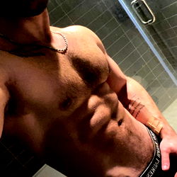 Androhervat6969 in Shower