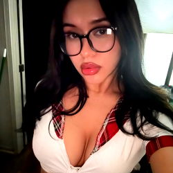 Model in Cheerleading Uniform - OnlyFans