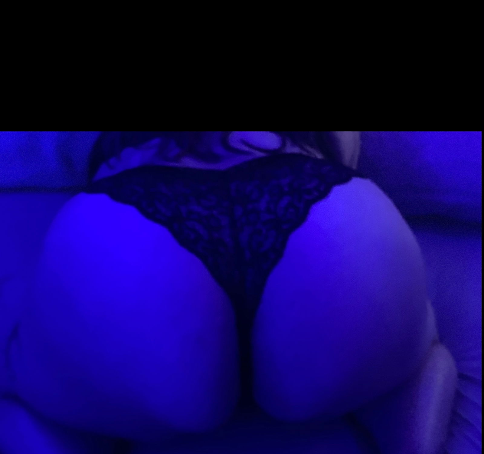 𝑨𝒇𝒕𝒆𝒓 𝑯𝒐𝒖𝒓𝒔 𝒘𝒊𝒕𝒉 𝑺 photo