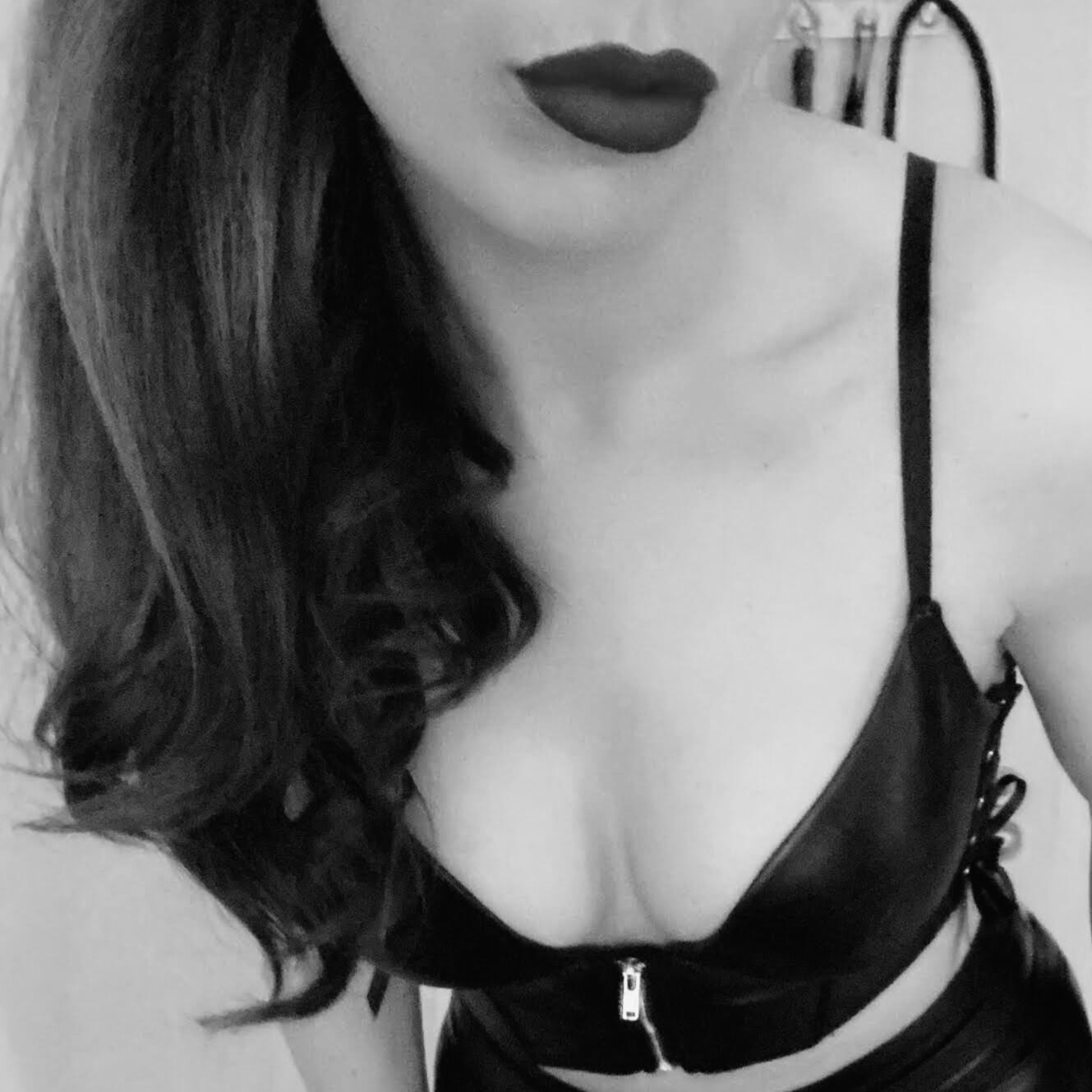 ⚜️ The Twisted Mistress ⚜️ photo