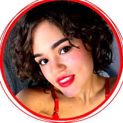 Alisha - Model Photos