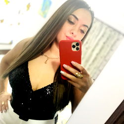 Allice23, a stunning model from Romania