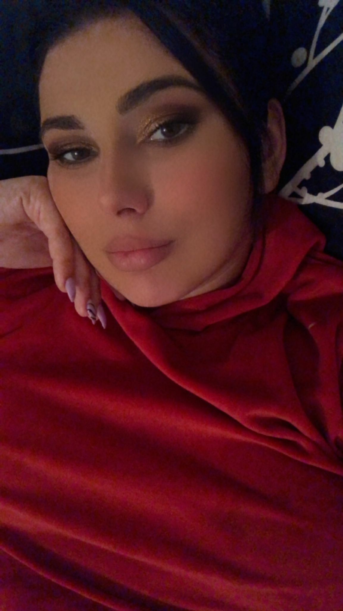 Alexandraa Srnn photo