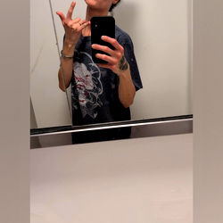 Eva Paradise - Instagram Influencer