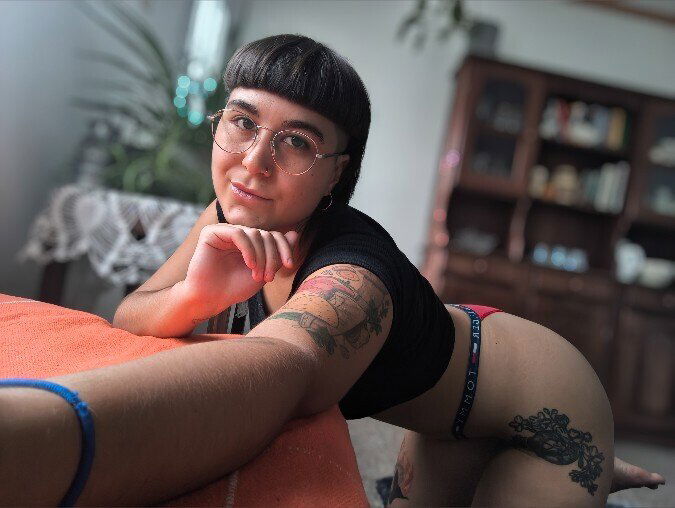 𝑵𝒂𝒕𝒖𝒓𝒂𝒍 𝑵𝒚𝒎𝒑𝒉 🦋 𝑽𝒊𝒐𝒍𝒆𝒕 photo