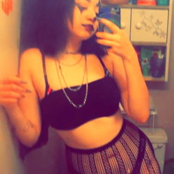 Vogue Model Shares Stunning Rooftop Views from Her Home