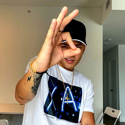 Fashionable Fitness Enthusiast, Alex Garca from Colombia