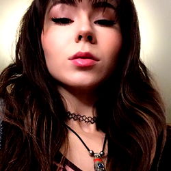 Mallorie Spades DeLeon: A Visionary Model