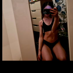 Alicia Melissa in Athleisure Fashion