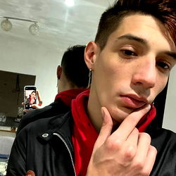 Facutwink 🌟🔝🏳️‍🌈 photo