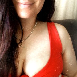 Ashlee Rebekah's Empowering OnlyFans Photoshoot