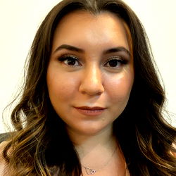 Aria Hastings, Model and Influencer