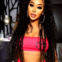 I’m online babe photo