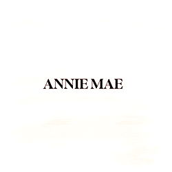 Annie Mae๐ค๐ฉ๏ธ photo