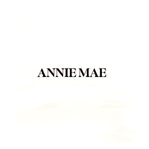 Annie Mae๐ค๐ฉ๏ธ photo