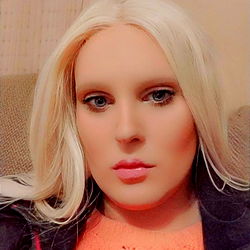 Alianna - Striking Blonde Model from Canada