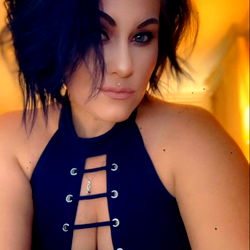 Model: Allie Austyn, OnlyFans