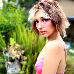 Fashionable Australian Model Nina Rose