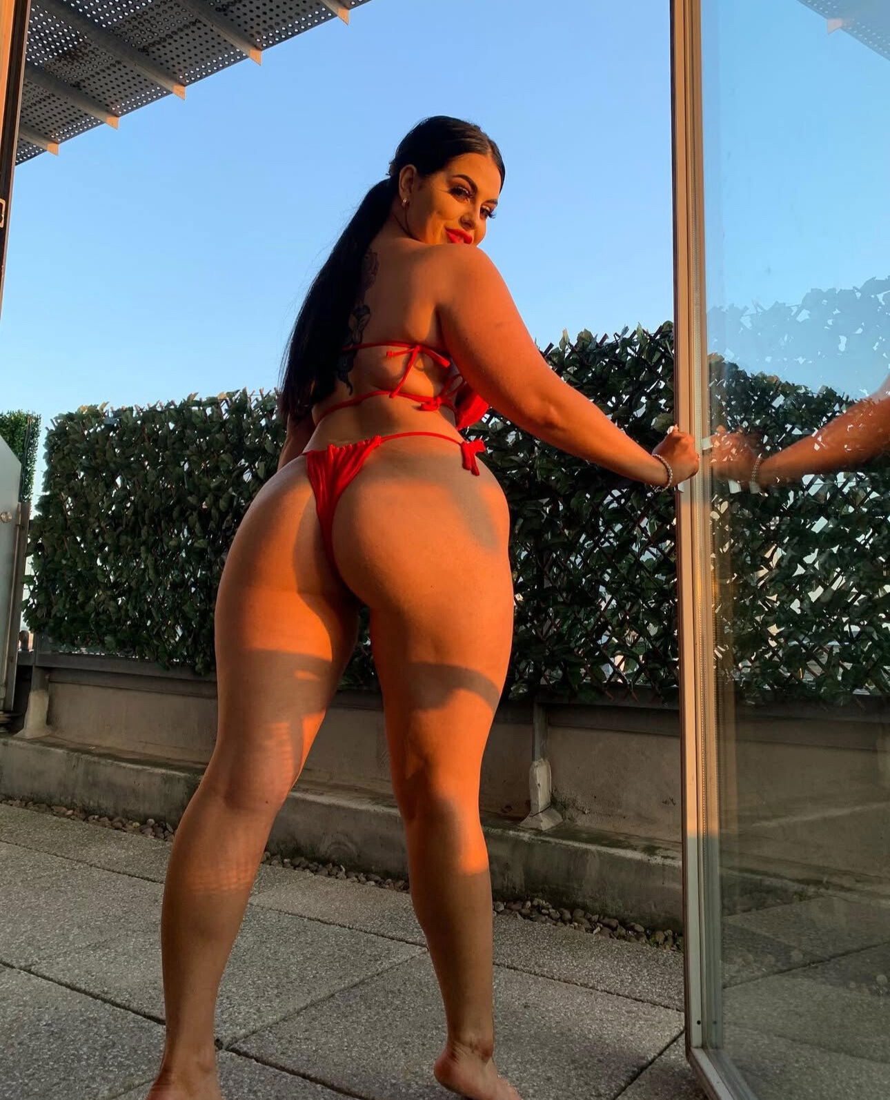 ONLYAMBS | VIDS ON WALL 💦 photo